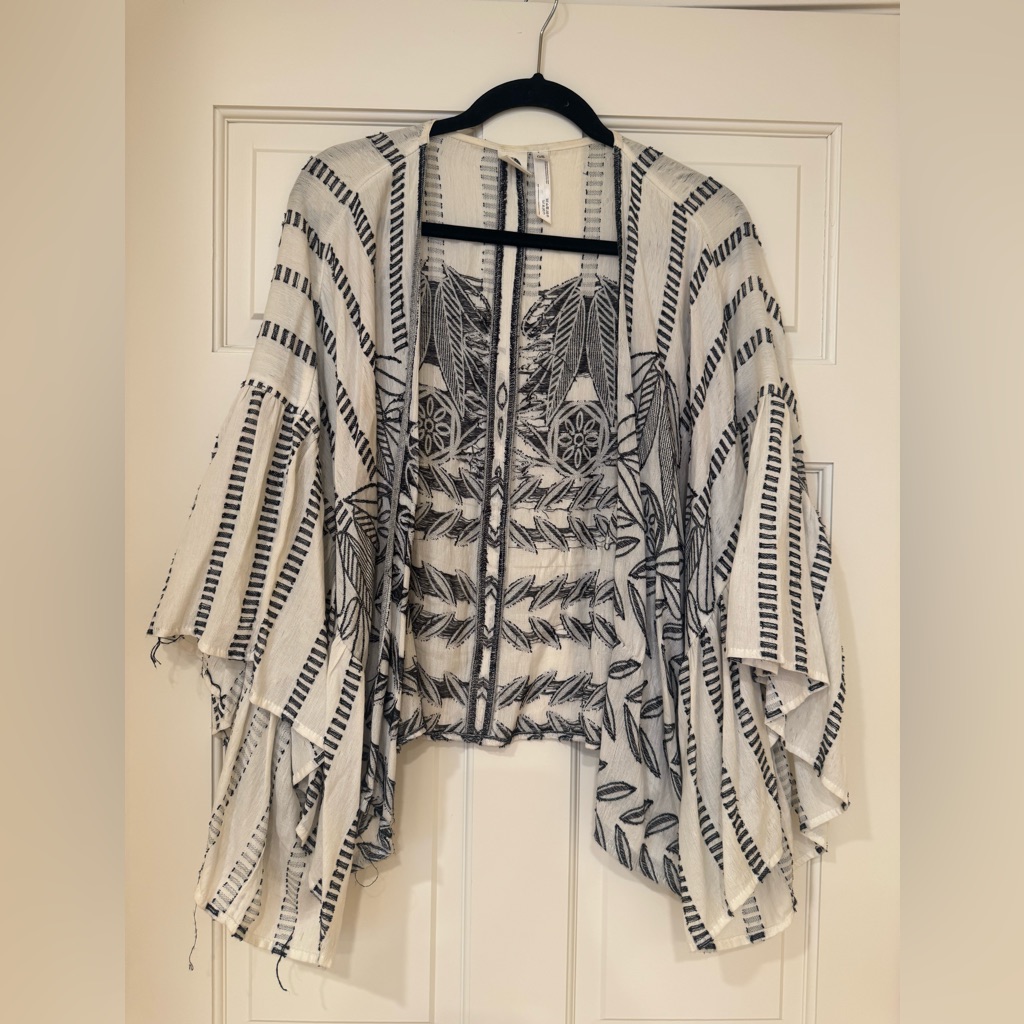 Anthropologie Black And White Striped Women's Kimono Cardigan